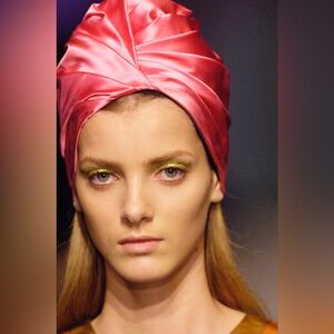 Prada turban